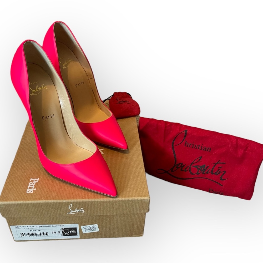 Christian Louboutin So Kate Jazz Calf Heel